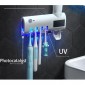 Intelligent toothbrush sterilizer